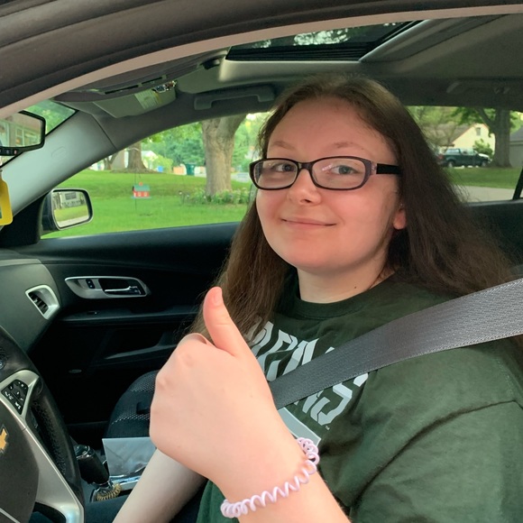 🙂 College sophomore 🥰 - Picture 3 of 5